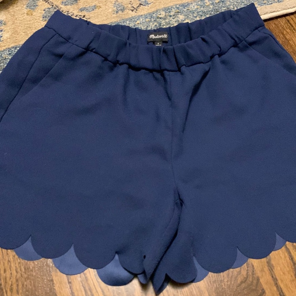 Madewell blue scallop shorts